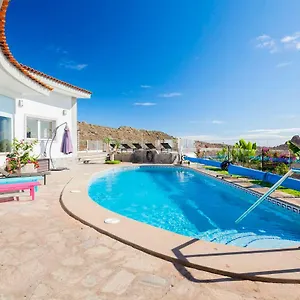 Sara In - Sara Vacation Villa